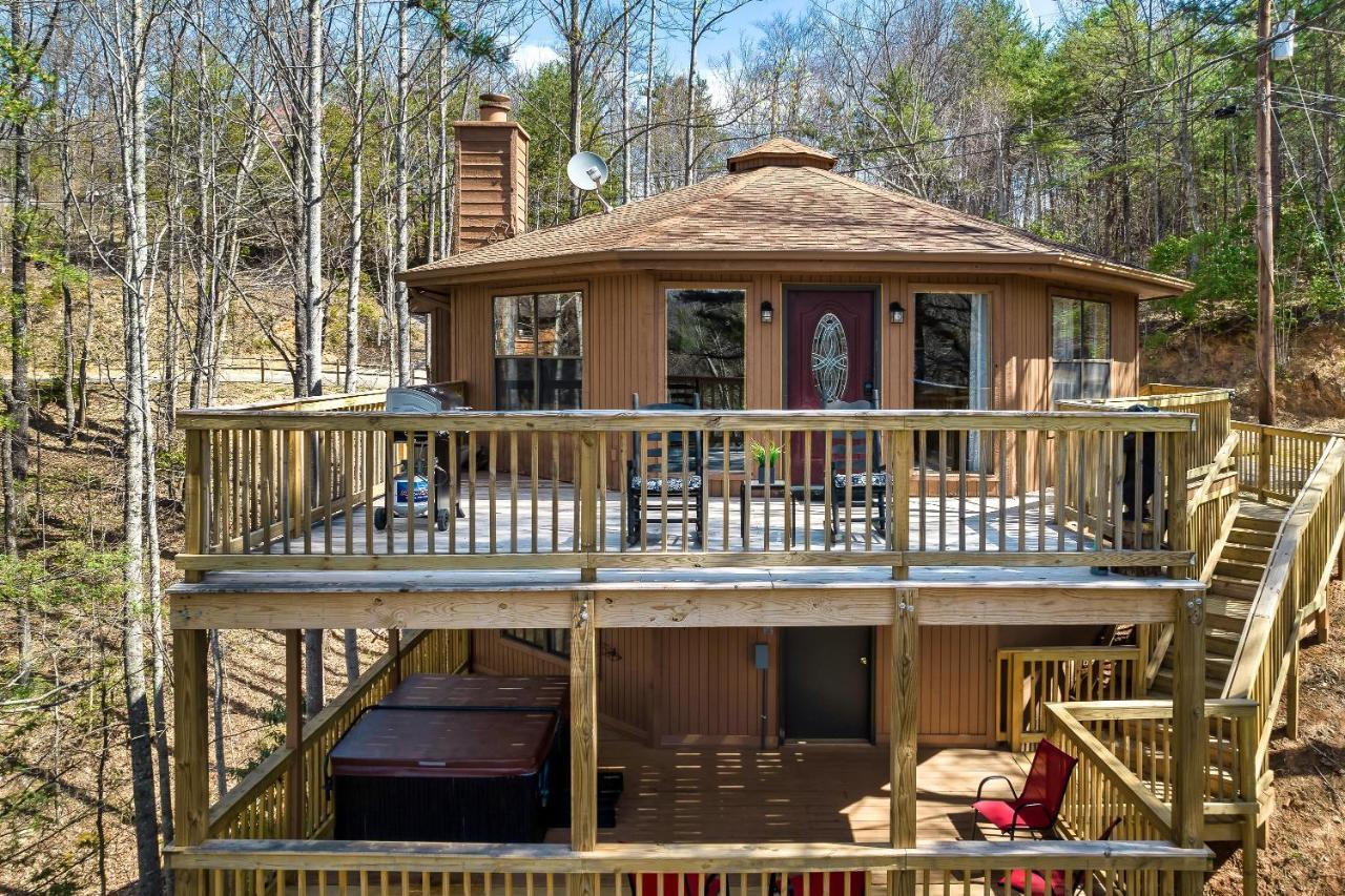 Villa Gnoming Around Gatlinburg Exterior foto